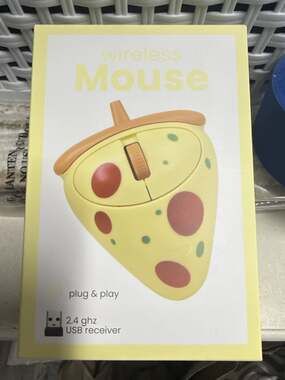 Vivitar 'Pizza' Novelty Wireless Computer Mouse